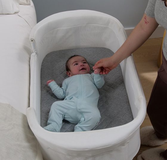 Bassinet for baby in bed best sale